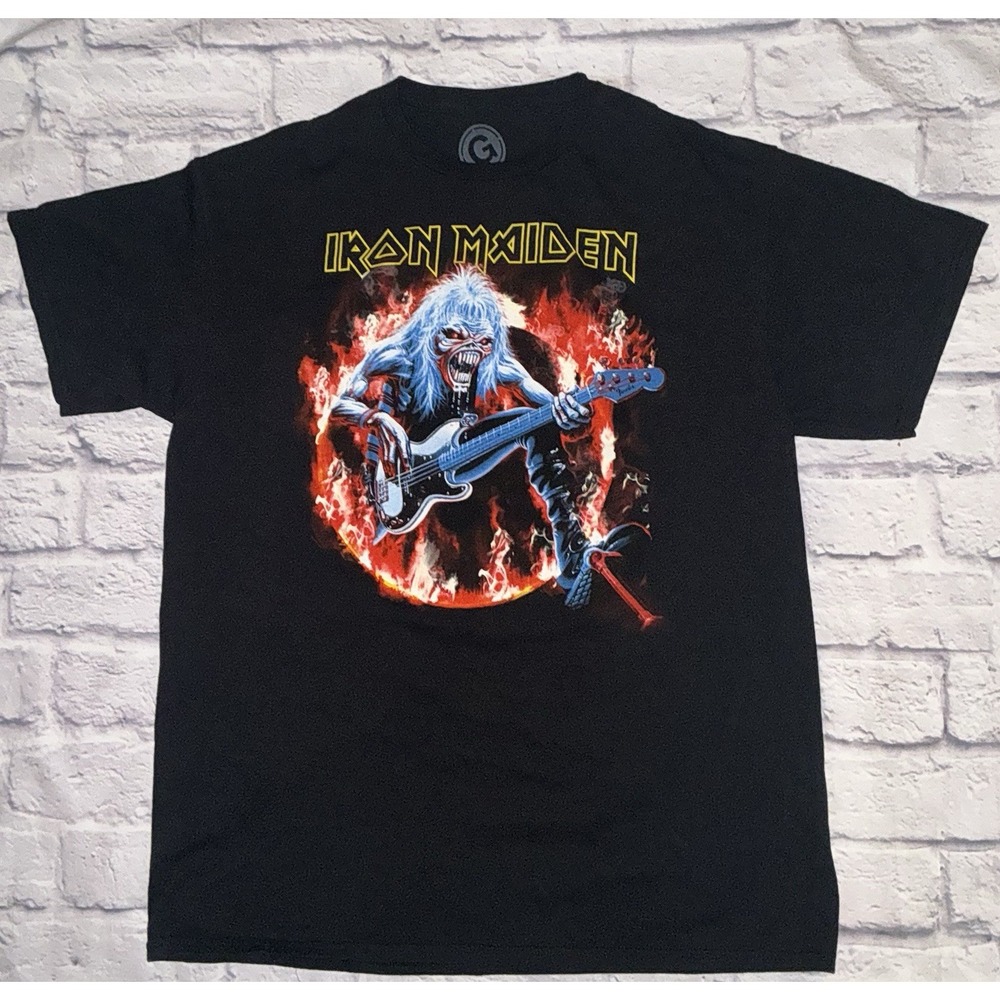 Vintage‎ Iron Maiden Tshirt Large 2007 Eddie Grunge Band Tour Rock Goth
